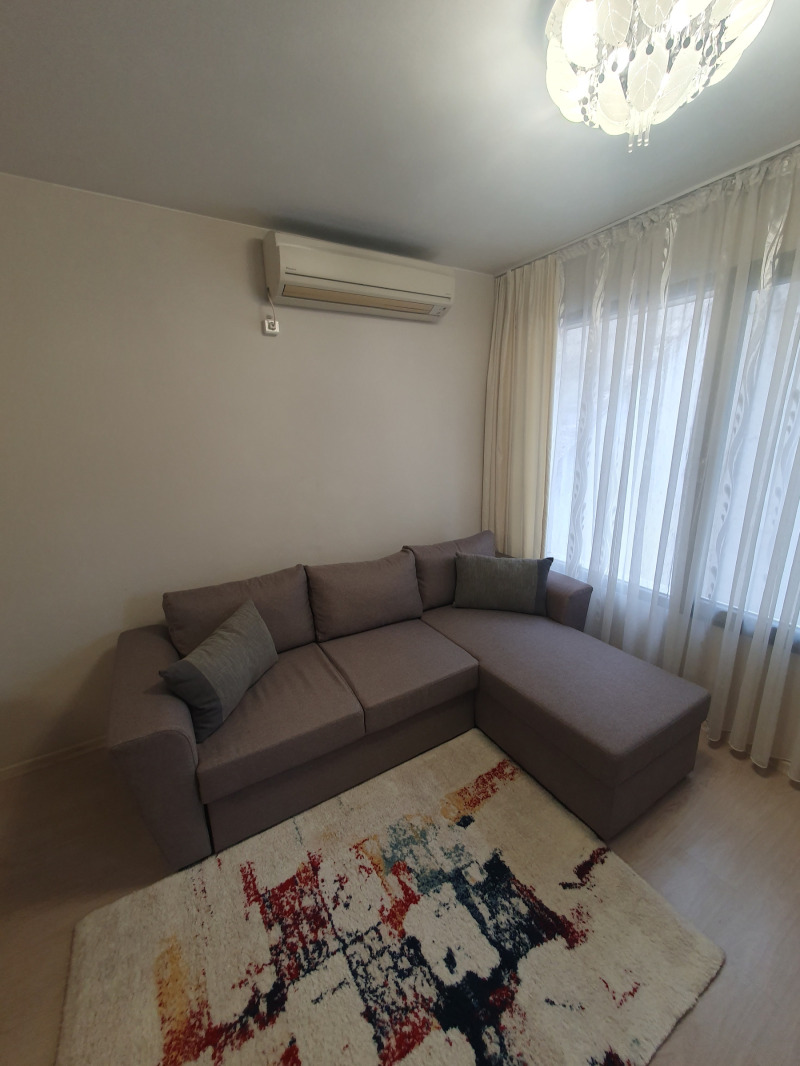 En renta  1 dormitorio Stara Zagora , Tri chuchura - tsentar , 60 metros cuadrados | 55982398 - imagen [5]