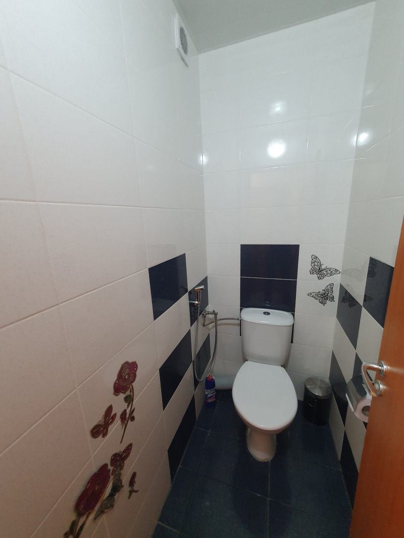 En renta  1 dormitorio Stara Zagora , Tri chuchura - tsentar , 60 metros cuadrados | 55982398 - imagen [12]