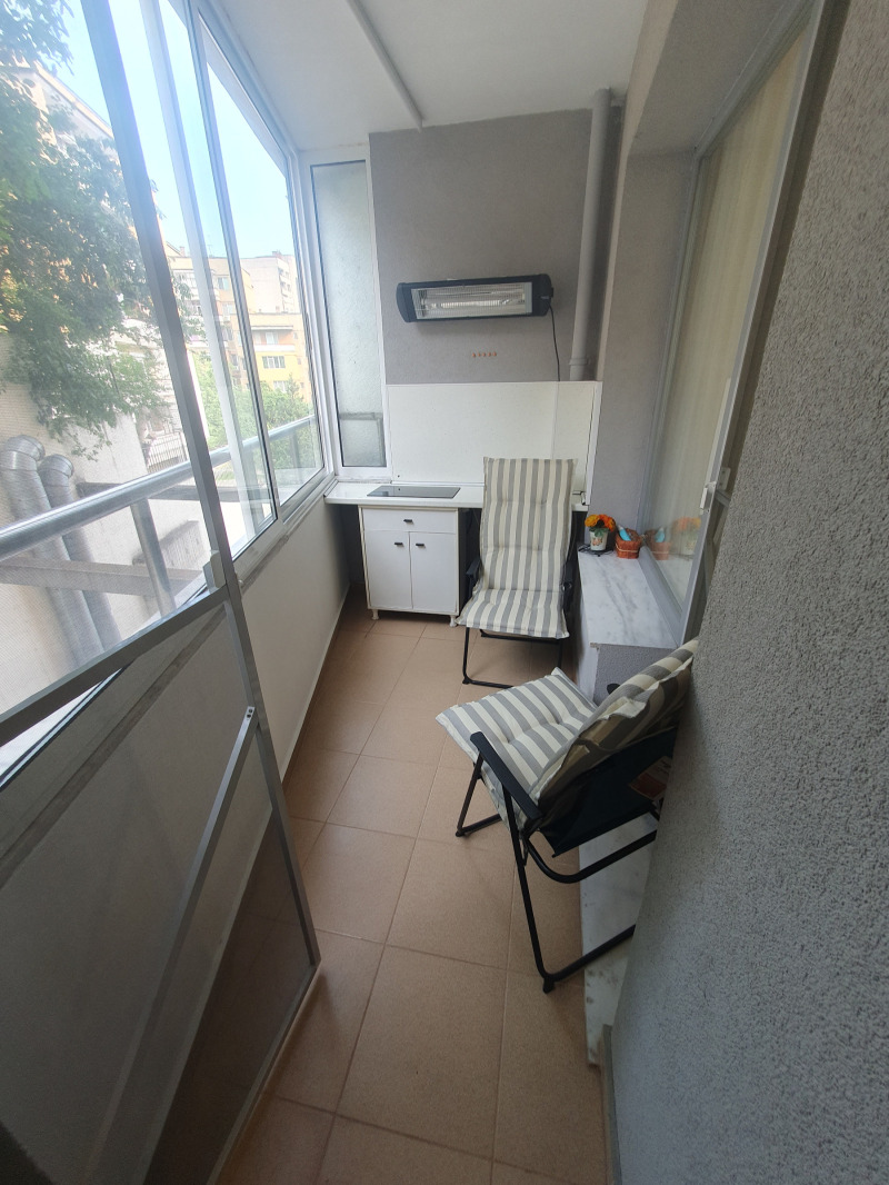 En renta  1 dormitorio Stara Zagora , Tri chuchura - tsentar , 60 metros cuadrados | 55982398 - imagen [16]