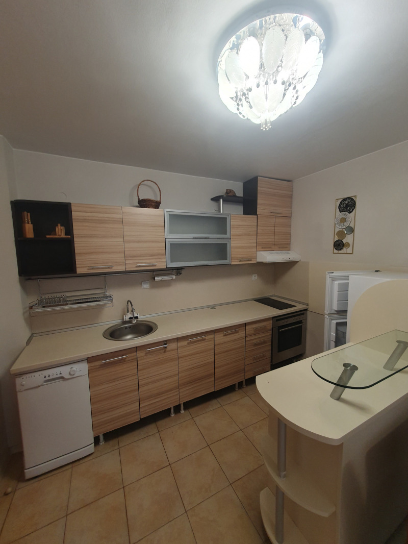 En renta  1 dormitorio Stara Zagora , Tri chuchura - tsentar , 60 metros cuadrados | 55982398 - imagen [2]