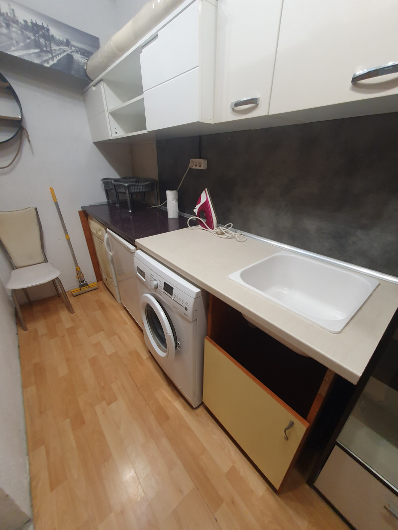 En renta  1 dormitorio Stara Zagora , Tri chuchura - tsentar , 60 metros cuadrados | 55982398 - imagen [13]