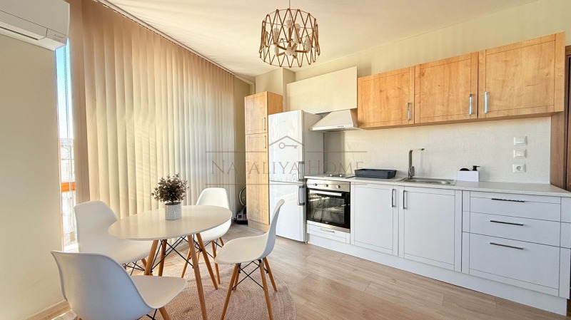 Дава под наем 2-СТАЕН, гр. Бургас, Лазур, снимка 3 - Апартаменти - 53278069