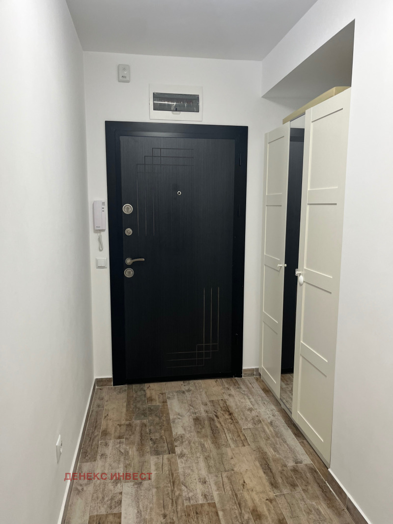 Издаје се  2 спаваће собе Софија , Крастова вада , 105 м2 | 22142758 - слика [4]