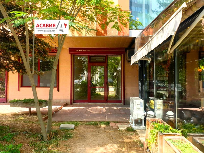 For Rent  Shop Lovech , Tsentar , 30 sq.m | 43690773 - image [2]