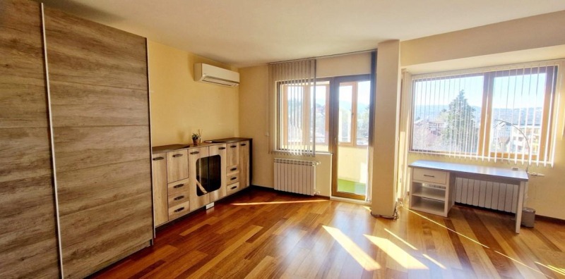 För uthyrning  3 sovrum Sofia , Pavlovo , 220 kvm | 73834880 - bild [9]