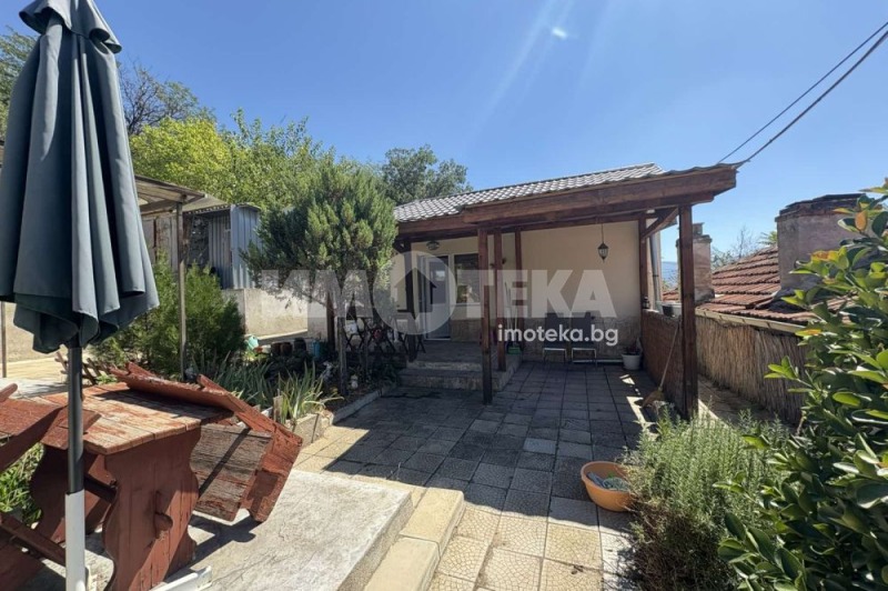 Do wynajęcia  Piętro domu Plowdiw , Mladeżki Chalm , 48 mkw | 64931365 - obraz [12]