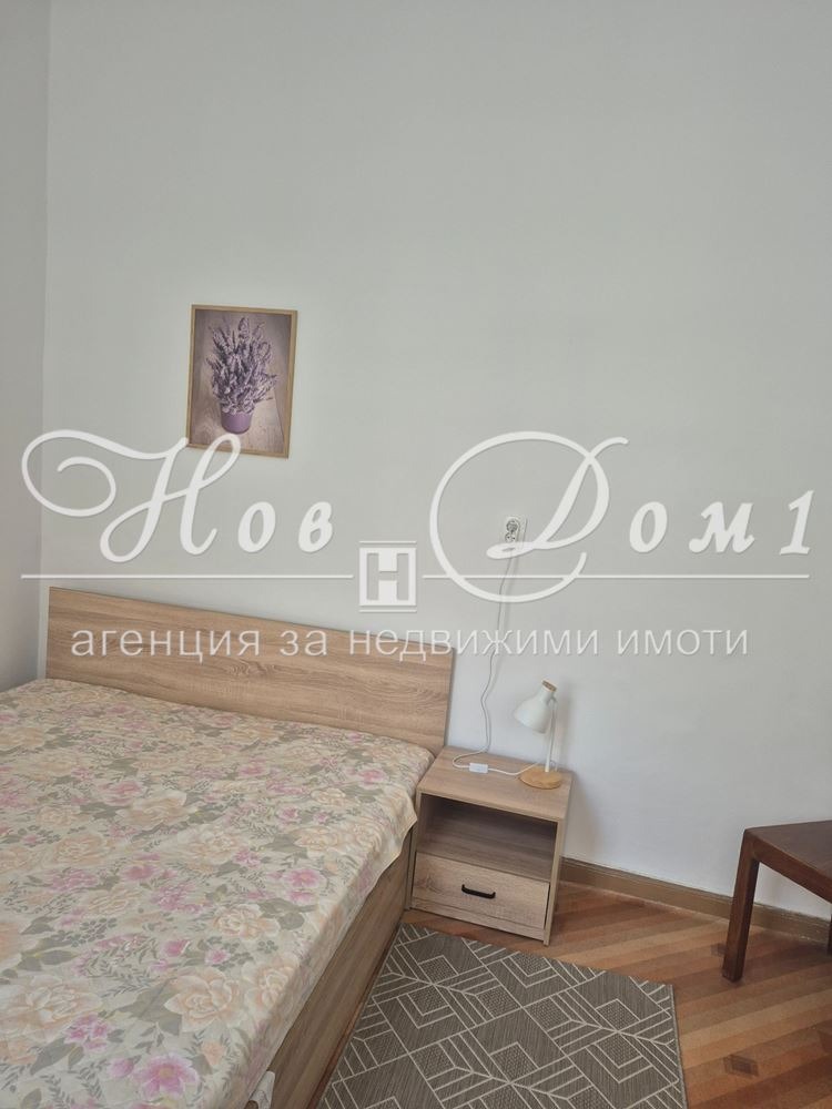 Дава под наем ЕТАЖ ОТ КЪЩА, гр. Варна, Център, снимка 6 - Етаж от къща - 54554436
