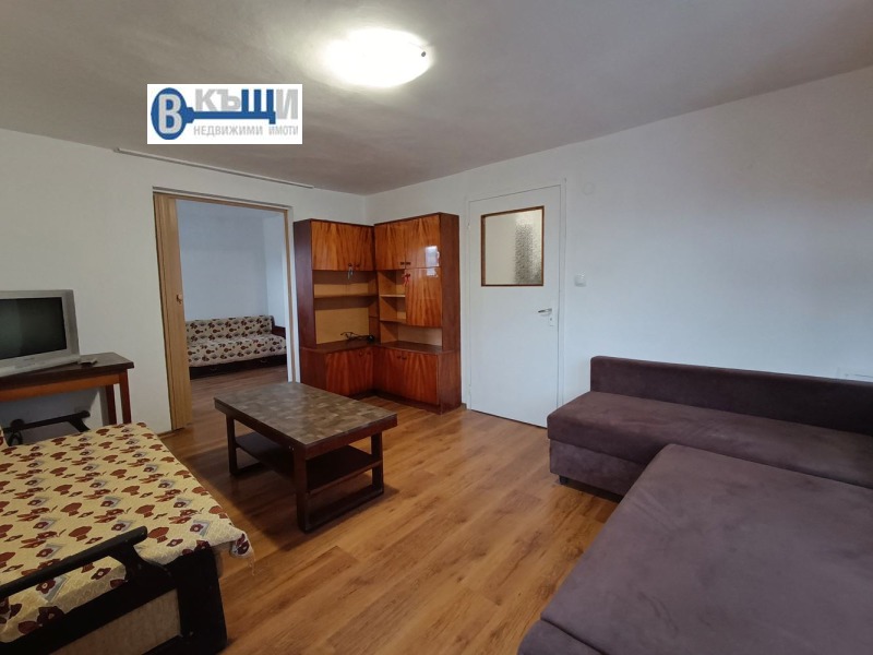 Дава под наем КЪЩА, гр. Велико Търново, Стара част, снимка 2 - Къщи - 53022521