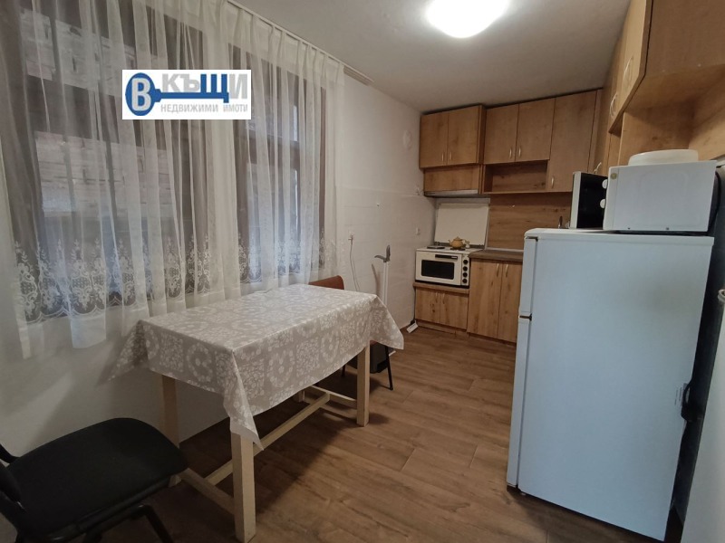 Дава под наем КЪЩА, гр. Велико Търново, Стара част, снимка 4 - Къщи - 53022521