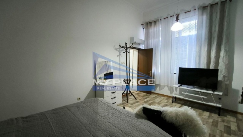 En renta  1 dormitorio Shumen , Tsentar , 50 metros cuadrados | 31345980 - imagen [4]