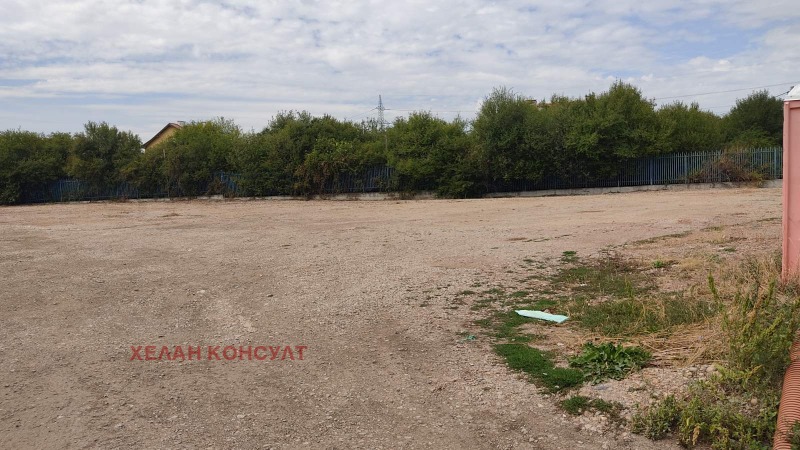 Дава под наем БИЗНЕС ИМОТ, гр. Божурище, област София област