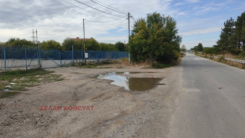 Дава под наем БИЗНЕС ИМОТ, гр. Божурище, област София област, снимка 3 - Други - 51923370