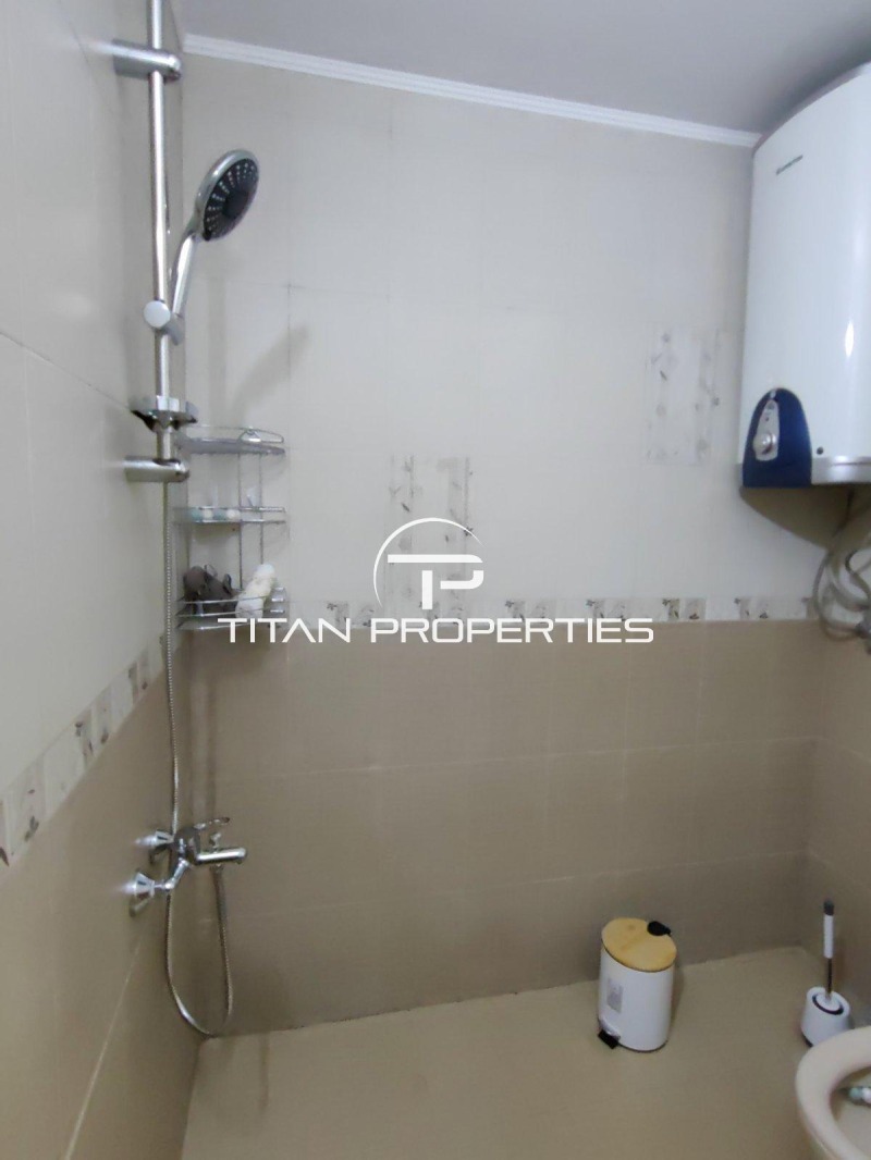 For Rent  1 bedroom Plovdiv , Hristo Smirnenski , 70 sq.m | 44239876 - image [6]