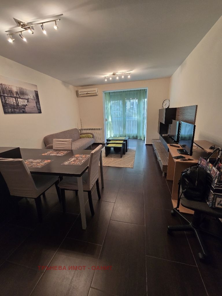 Vuokrattavana  1 makuuhuone Sofia , Meditsinska akademija , 70 neliömetriä | 36897136 - kuva [3]