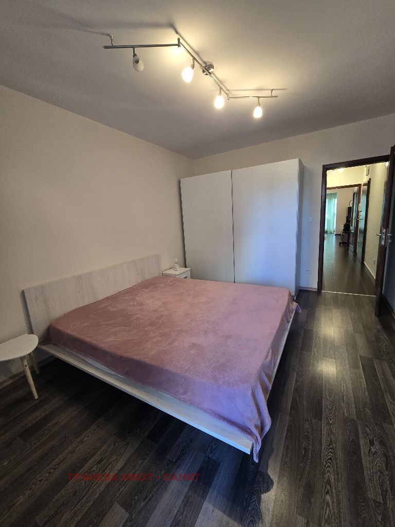 Vuokrattavana  1 makuuhuone Sofia , Meditsinska akademija , 70 neliömetriä | 36897136 - kuva [9]