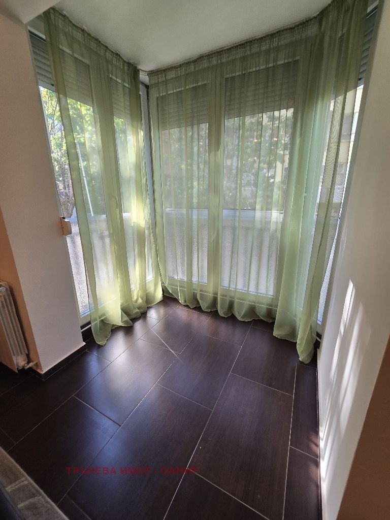 Vuokrattavana  1 makuuhuone Sofia , Meditsinska akademija , 70 neliömetriä | 36897136 - kuva [6]