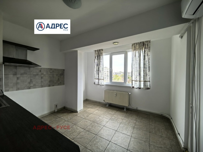 Под наем 2-СТАЕН, град Русе, Здравец Север 1 • 500 лв. / 255.65 € • 67017391 1