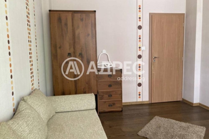 Издаје се  2 спаваће собе Софија , Центар , 100 м2 | 14543687 - слика [7]