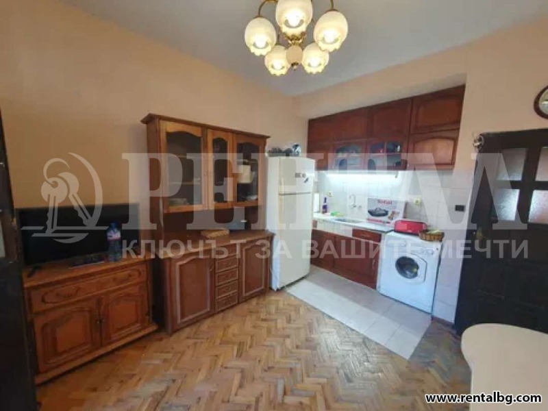 Vuokrattavana  3+ makuuhuone Plovdiv , Tsentar , 125 neliömetriä | 27398681 - kuva [14]