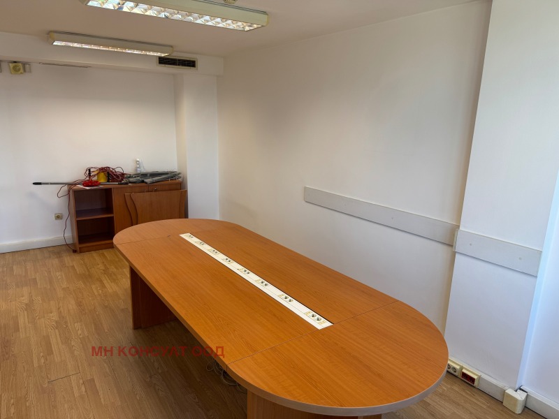 Da affittare  Ufficio Sofia , Tsentar , 70 mq | 67654383 - Immagine [3]
