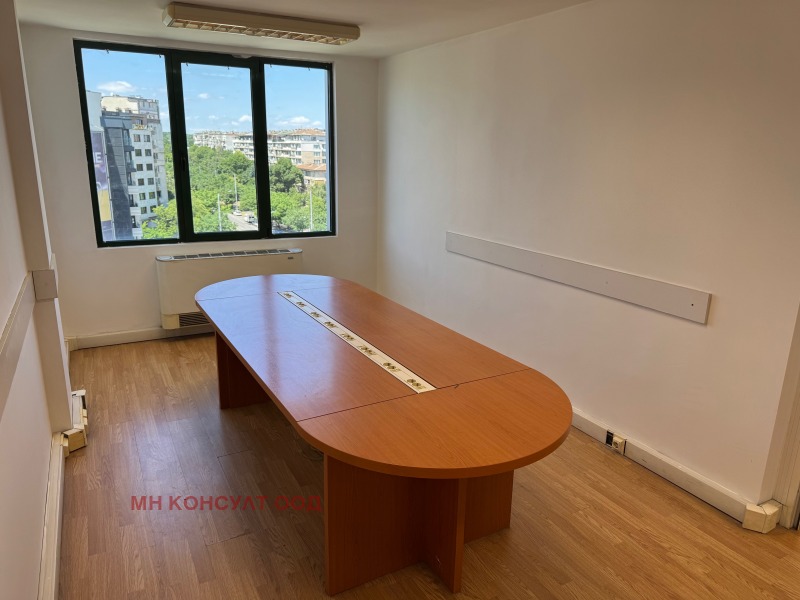 Da affittare  Ufficio Sofia , Tsentar , 70 mq | 67654383