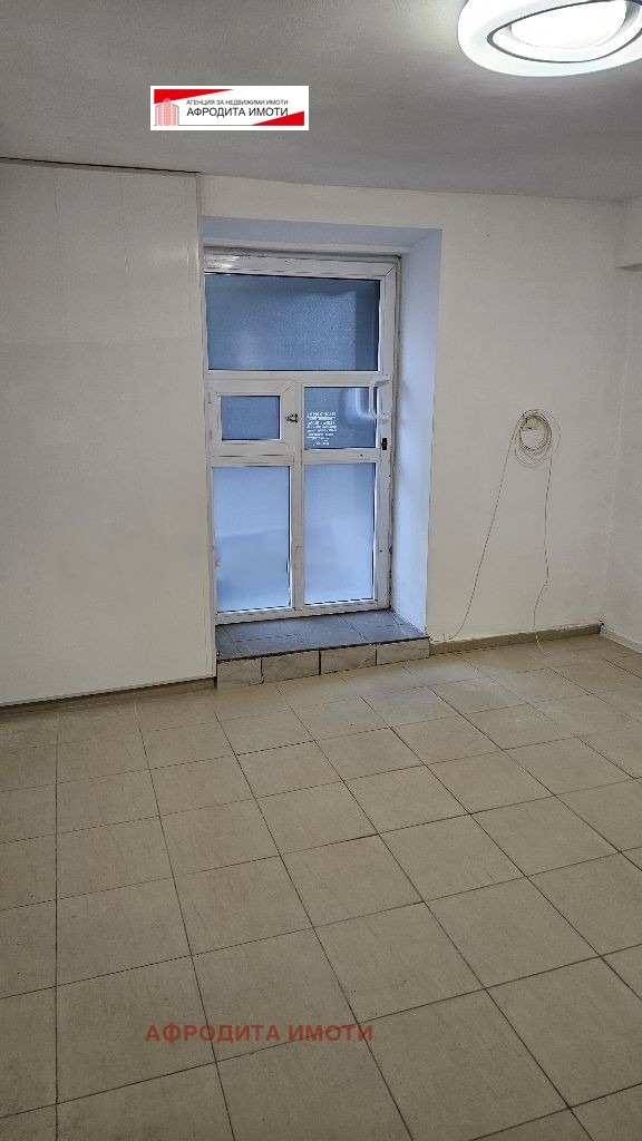 Do wynajęcia  Biuro Stara Zagora , Centar , 17 mkw | 38557359 - obraz [2]
