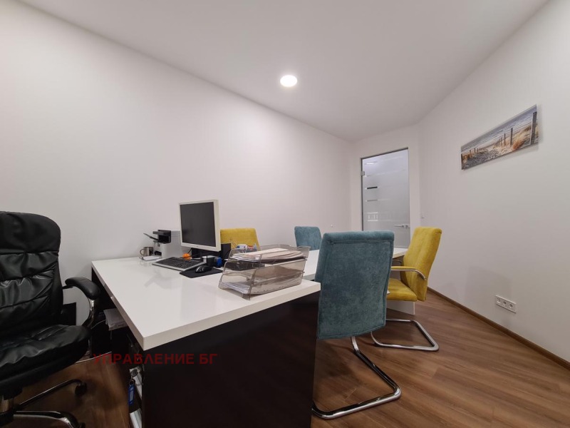K pronájmu  Prodejna Sofia , Krasno selo , 350 m2 | 52199486 - obraz [11]