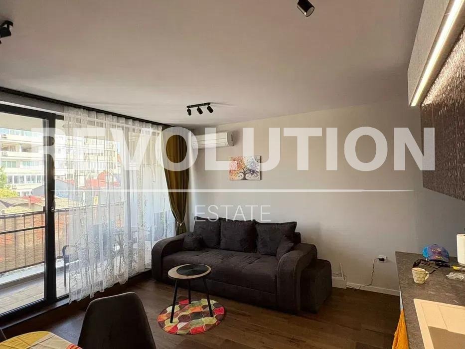 Дава под наем 1-СТАЕН, гр. Варна, Център, снимка 2 - Апартаменти - 53691045