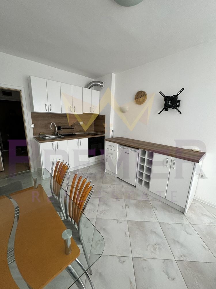 Te huur  1 slaapkamer Varna , Levski 1 , 60 m² | 67990229