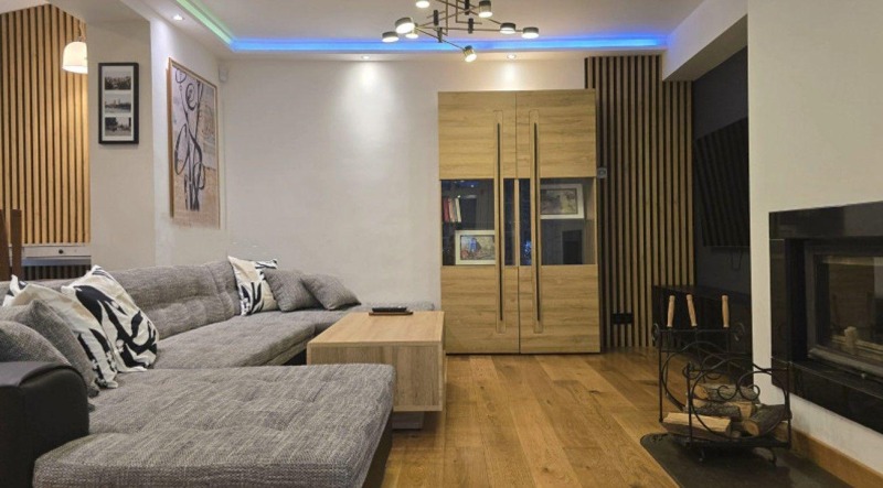 Дава под наем КЪЩА, гр. София, Малинова долина, снимка 2 - Къщи - 52441641