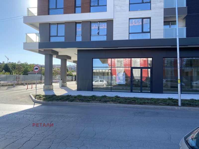 K pronájmu  Prodejna Plovdiv , Christo Smirnenski , 425 m2 | 84215530 - obraz [3]