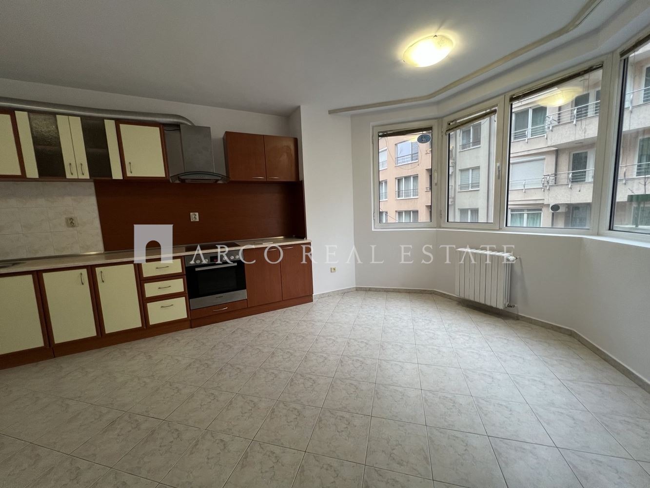 Дава под наем 3-СТАЕН, гр. София, Лозенец, снимка 13 - Апартаменти - 52719293