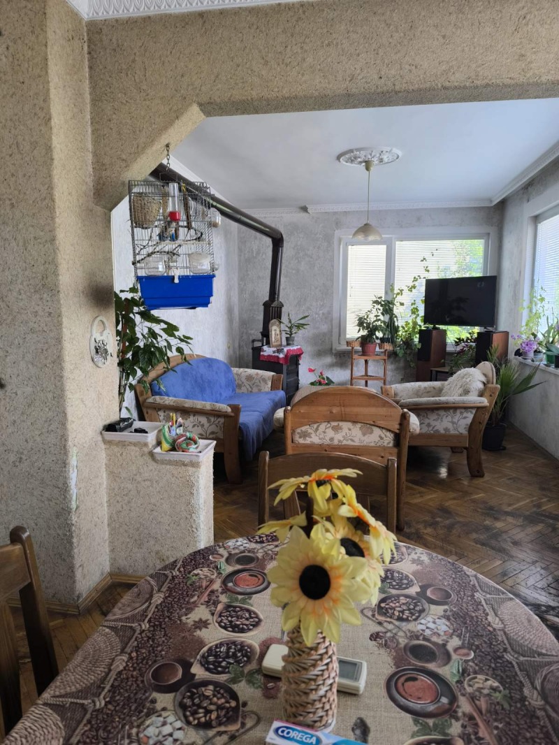 Дава под наем  Етаж от къща град Варна , Левски 1 , 100 кв.м | 34760181