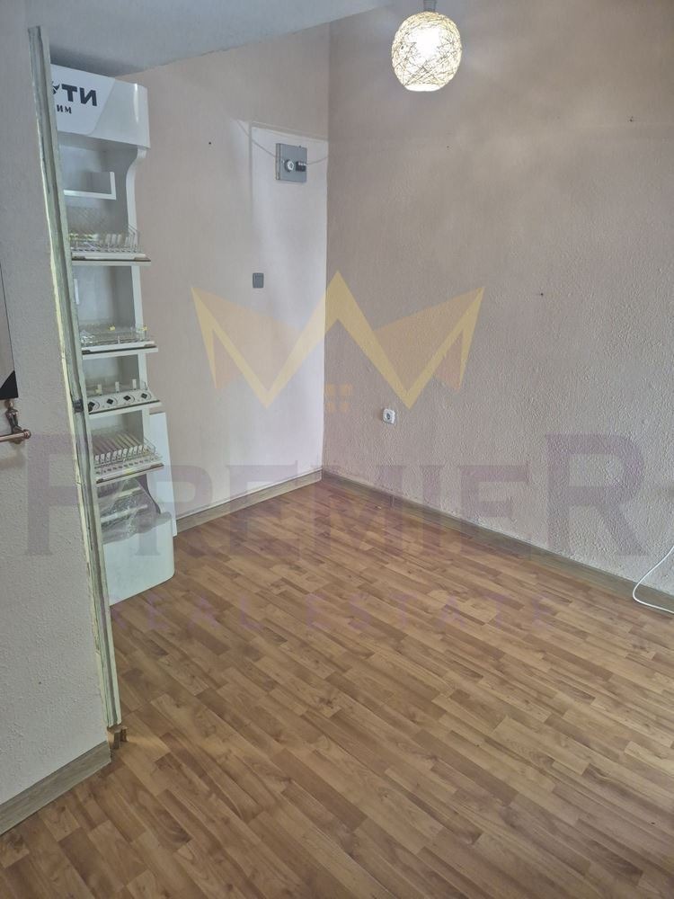 Til leie  Butikk Varna , Sportna zala , 12 kvm | 48184704 - bilde [4]