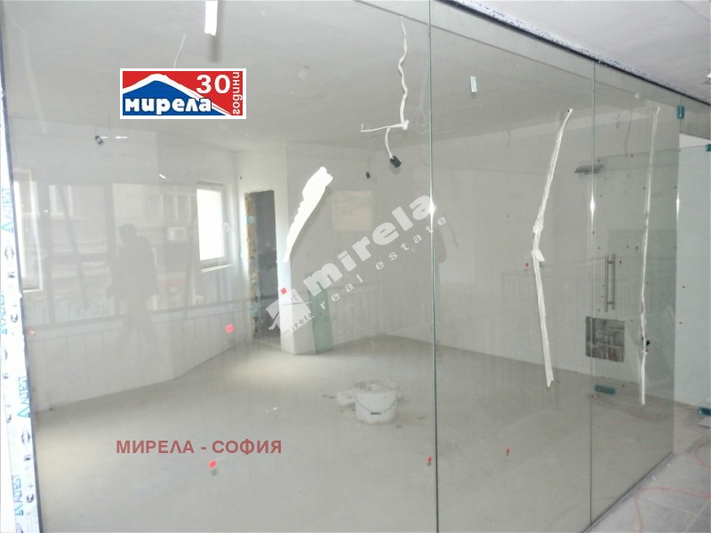 Kiralık  Mağaza Sofia , Centar , 37 metrekare | 67579492 - görüntü [2]