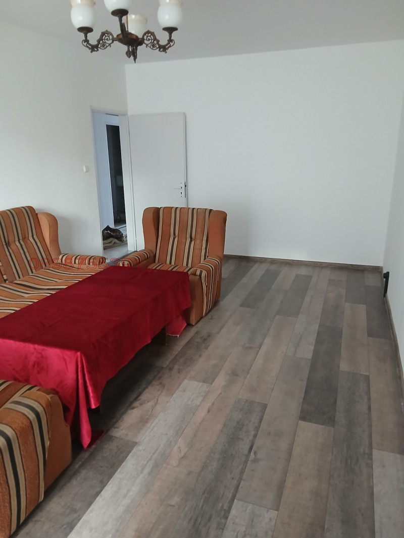 Дава под наем 3-СТАЕН, гр. Перник, Изток, снимка 5 - Апартаменти - 52828722