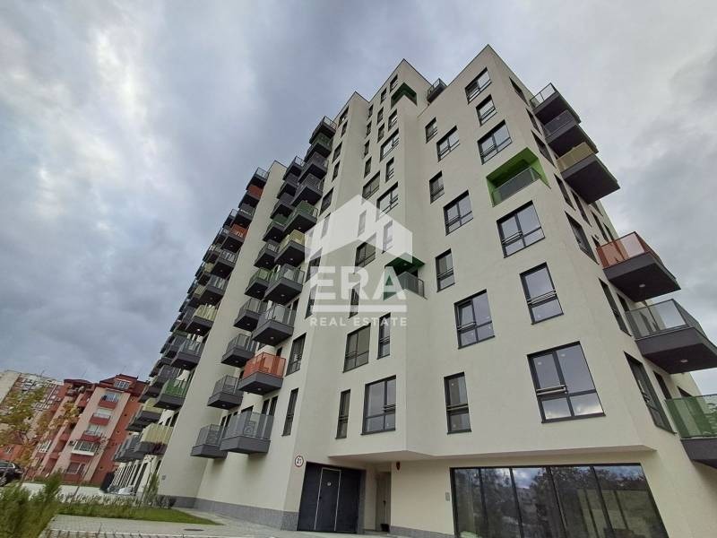 Дава под наем ГАРАЖ, ПАРКОМЯСТО, гр. Варна, Възраждане 1, снимка 5 - Гаражи и паркоместа - 52155553