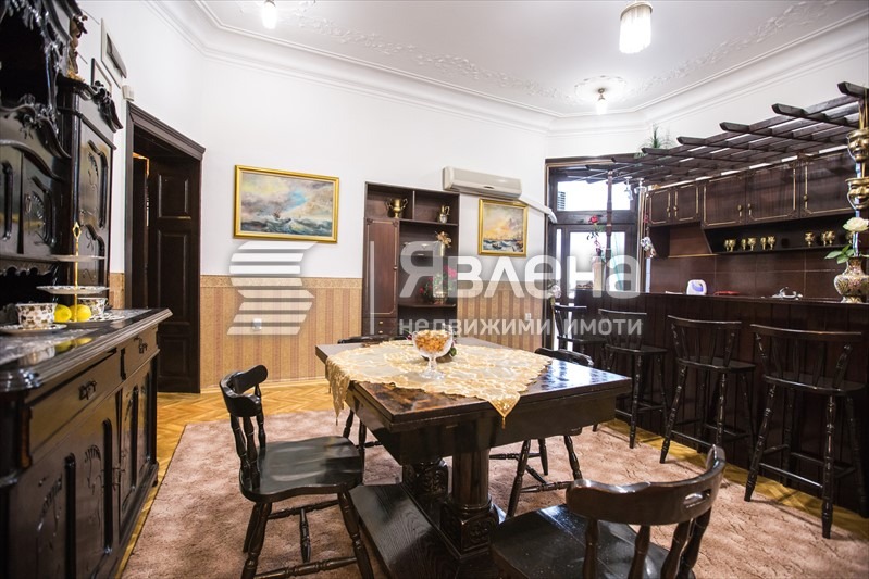 Do wynajęcia  Piętro domu Warna , Centar , 190 mkw | 36190771 - obraz [3]