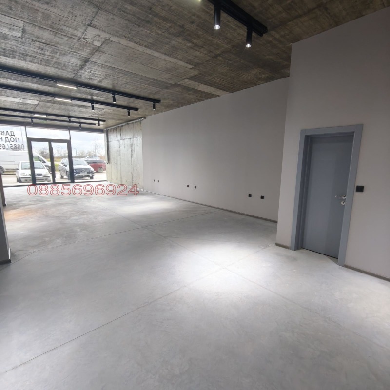 Дава под наем МАГАЗИН, гр. Пловдив, Индустриална зона - Север, снимка 15 - Магазини - 52985660