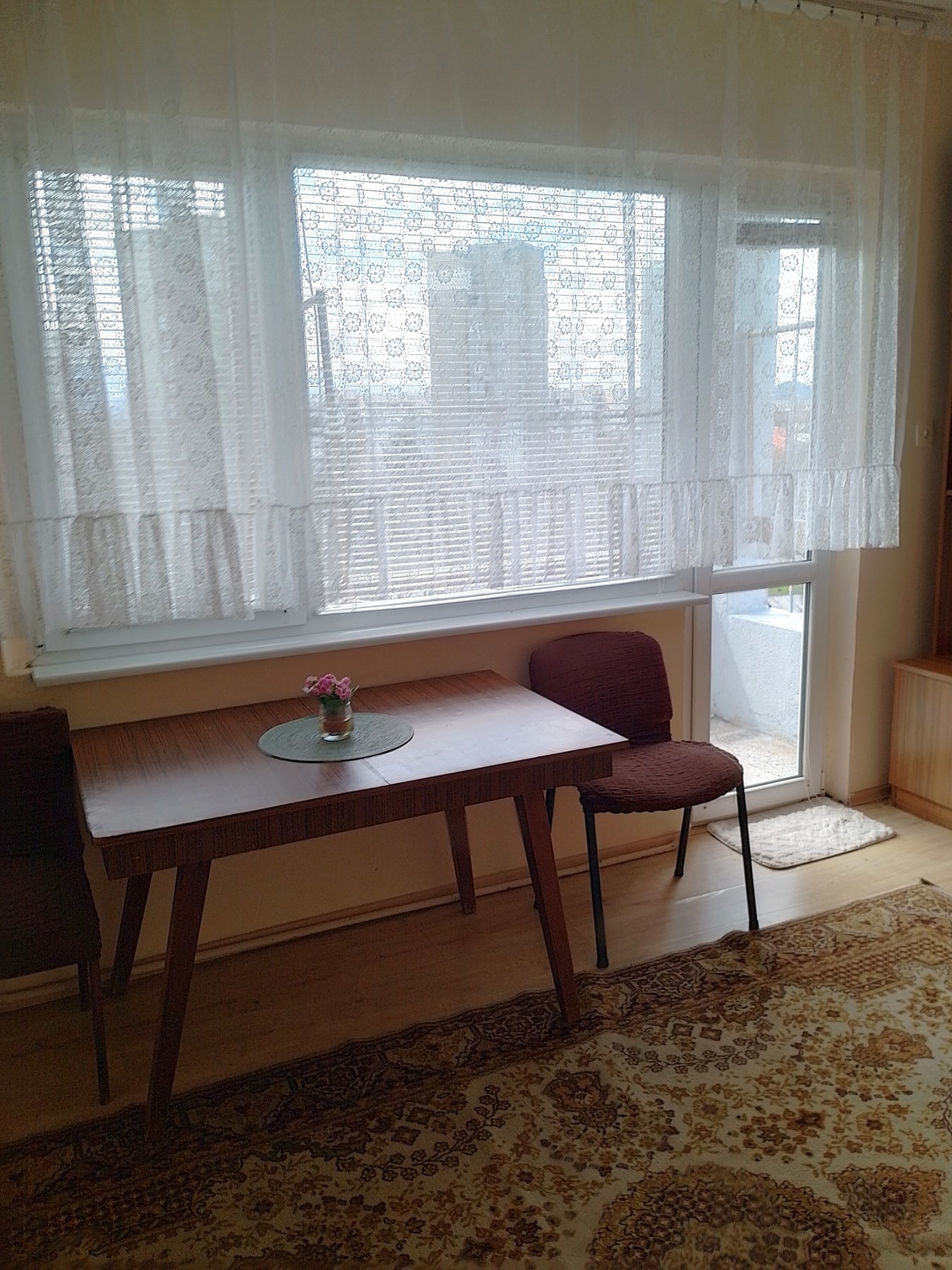 Дава под наем 1-СТАЕН, гр. Пловдив, Тракия, снимка 2 - Апартаменти - 54117161