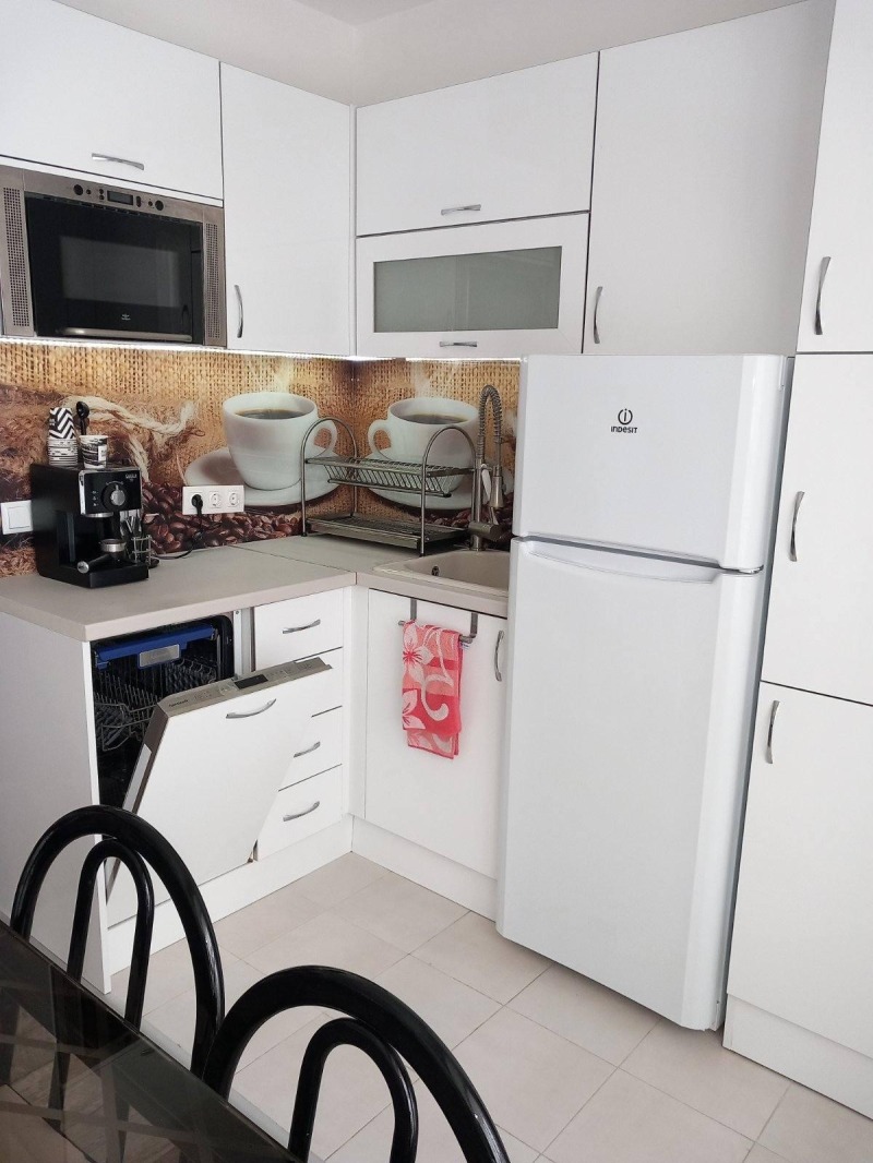 Издаје се  1 спаваћа соба Софија , Младост 1 , 62 м2 | 74437117 - слика [4]