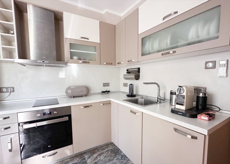 Дава под наем 2-СТАЕН, гр. София, Лозенец, снимка 3 - Апартаменти - 53029010