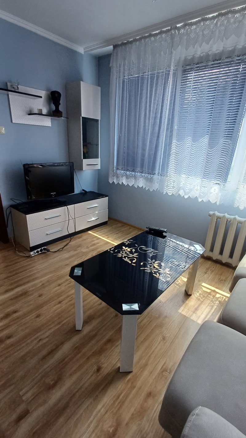 För uthyrning  2 sovrum Sofia , Slatina , 75 kvm | 96995071 - bild [5]