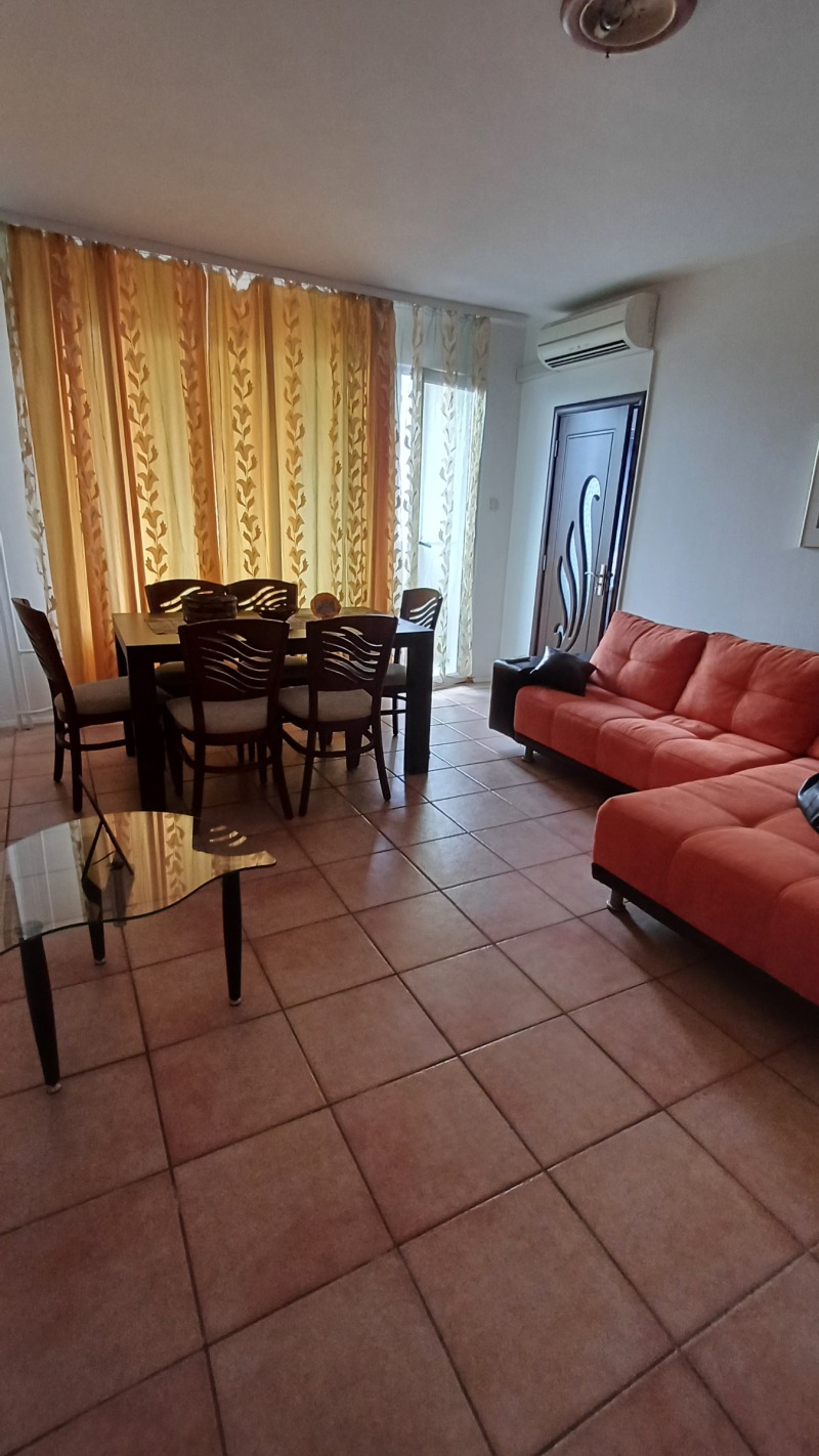 För uthyrning  2 sovrum Sofia , Slatina , 75 kvm | 96995071 - bild [8]