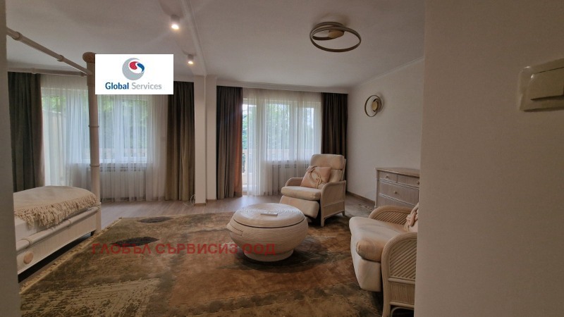 Kiadó  Ház Sofia , Manastirski livadi , 450 négyzetméter | 76428865 - kép [11]