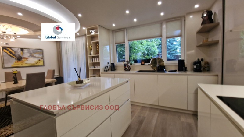 Kiadó  Ház Sofia , Manastirski livadi , 450 négyzetméter | 76428865 - kép [5]
