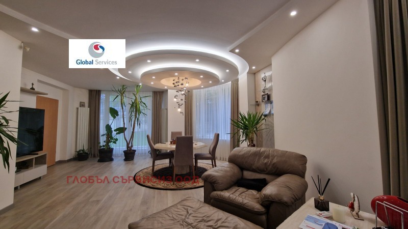 Kiadó  Ház Sofia , Manastirski livadi , 450 négyzetméter | 76428865 - kép [10]