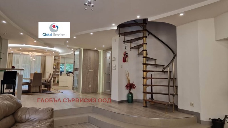 Kiadó  Ház Sofia , Manastirski livadi , 450 négyzetméter | 76428865 - kép [4]
