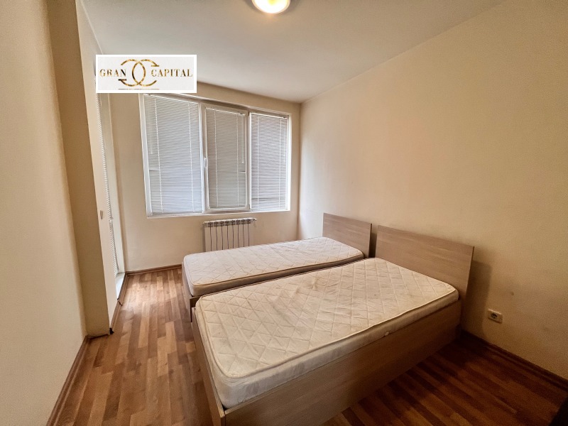 Дава под наем 3-СТАЕН, гр. София, Център, снимка 3 - Апартаменти - 53066564