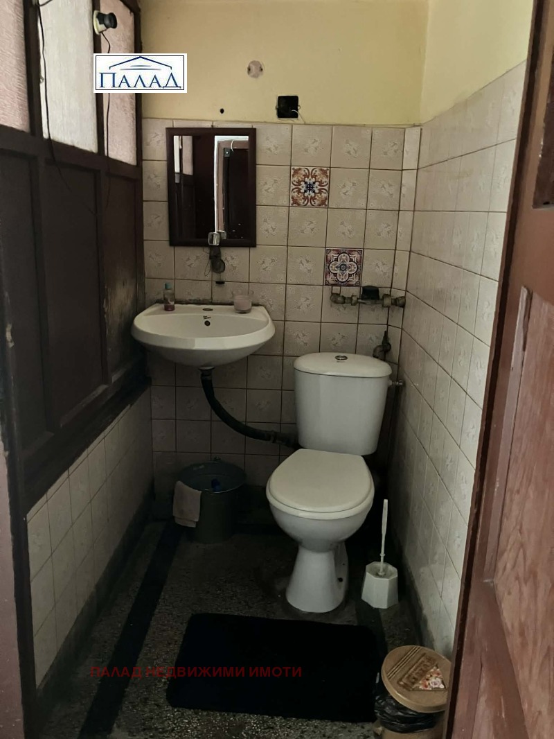 Дава под наем АТЕЛИЕ, ТАВАН, гр. Варна, ВИНС-Червен площад, снимка 4 - Апартаменти - 53492924